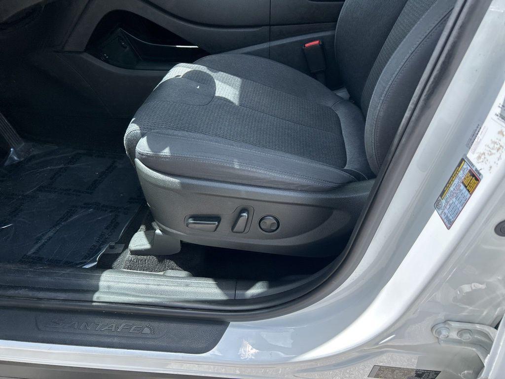 used 2023 Hyundai Santa Fe car, priced at $15,995