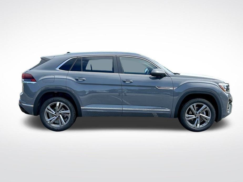 new 2024 Volkswagen Atlas Cross Sport car, priced at $46,743