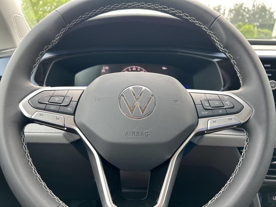 new 2024 Volkswagen Taos car, priced at $28,326