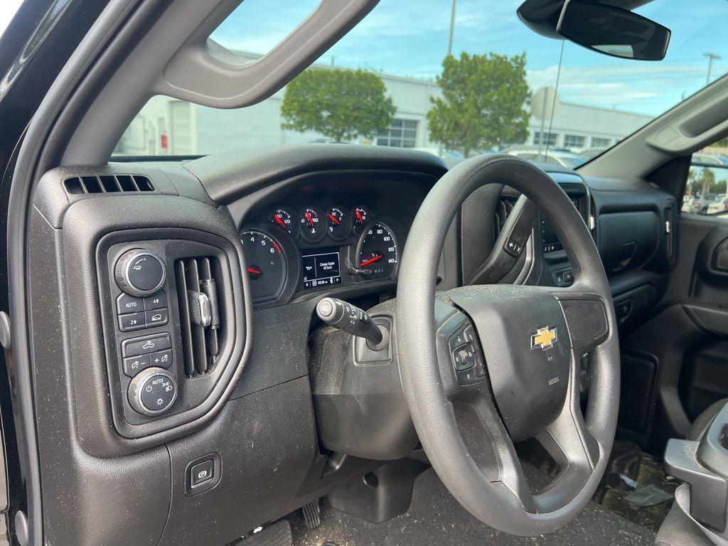 used 2024 Chevrolet Silverado 1500 car, priced at $41,421
