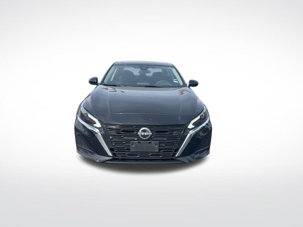 used 2023 Nissan Altima car, priced at $18,105