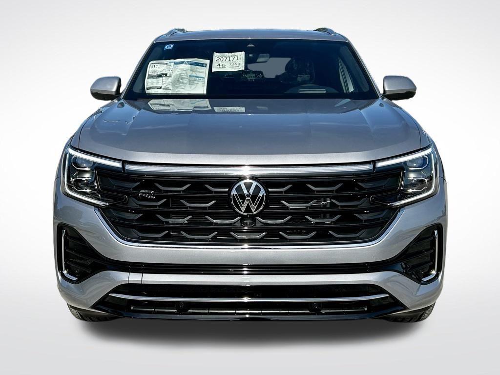 new 2025 Volkswagen Atlas Cross Sport car, priced at $50,724