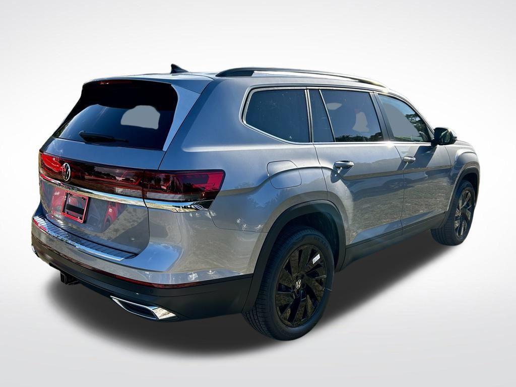 new 2026 Volkswagen Atlas car, priced at $44,143
