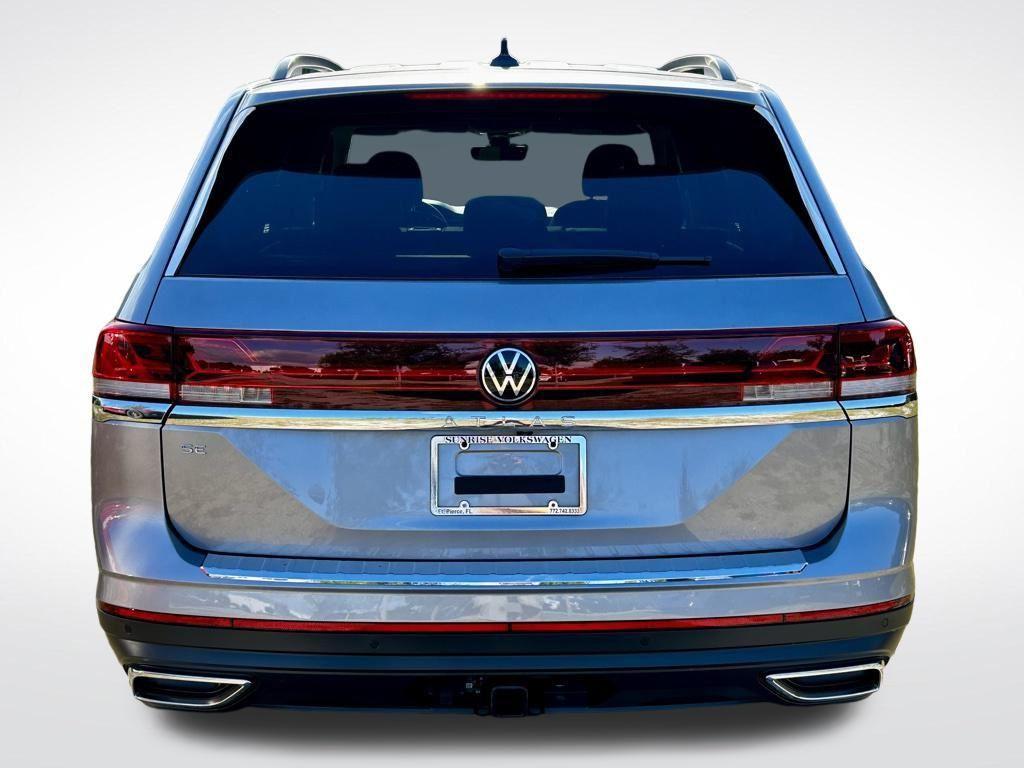 new 2026 Volkswagen Atlas car, priced at $44,143