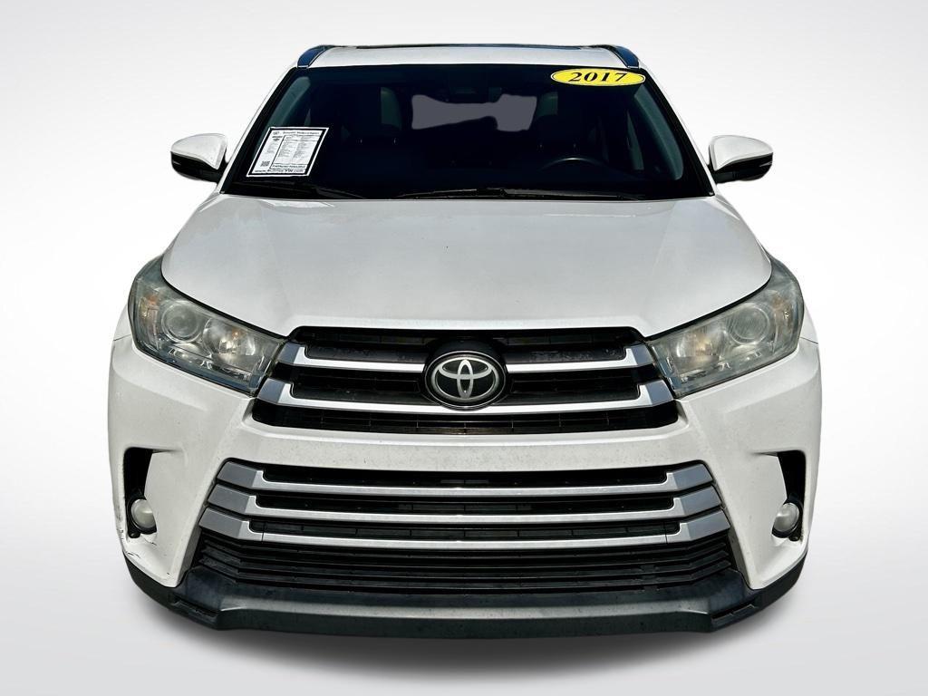 used 2017 Toyota Highlander car, priced at $14,595