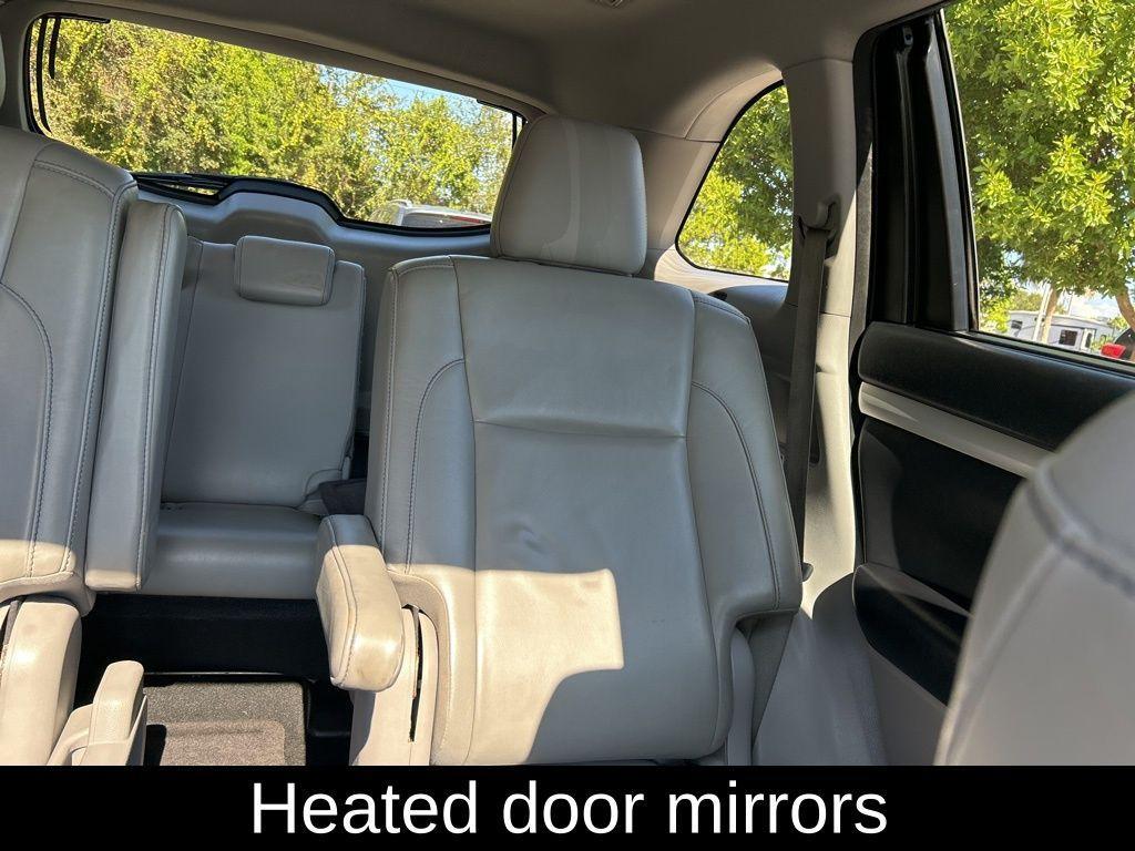 used 2017 Toyota Highlander car, priced at $14,595