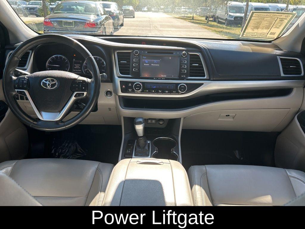 used 2017 Toyota Highlander car, priced at $14,595
