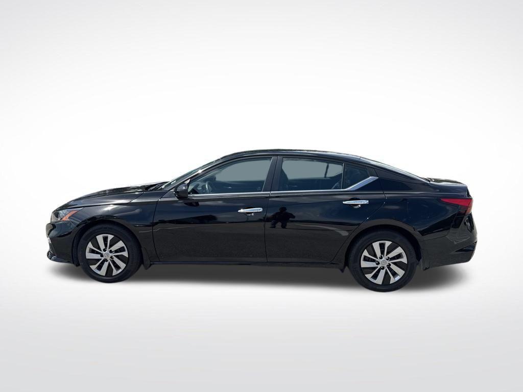 used 2022 Nissan Altima car, priced at $19,338
