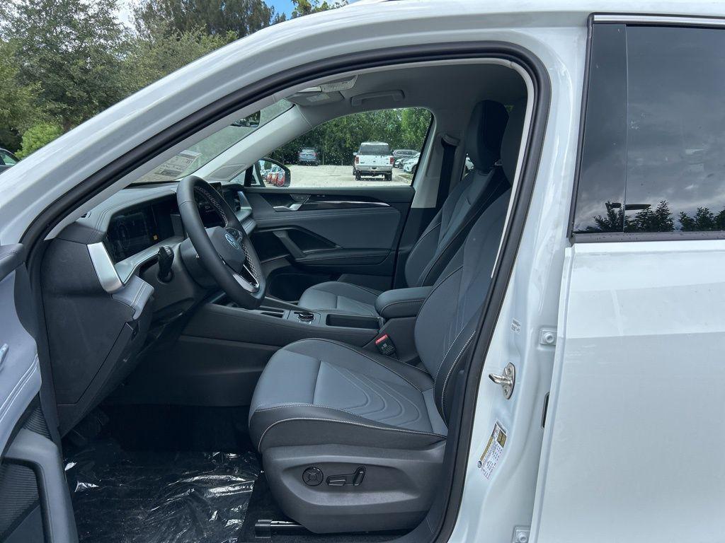 new 2025 Volkswagen Tiguan car, priced at $30,872