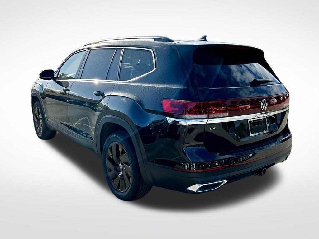 new 2025 Volkswagen Atlas car, priced at $42,325