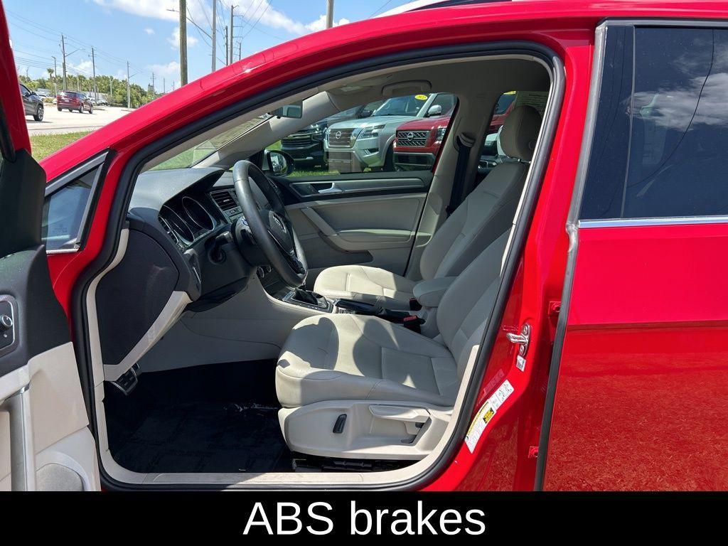 used 2019 Volkswagen Golf Alltrack car, priced at $22,734