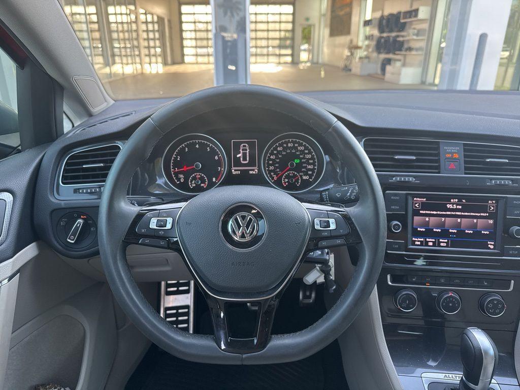 used 2019 Volkswagen Golf Alltrack car, priced at $23,895