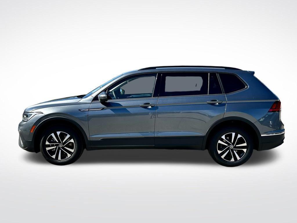 new 2024 Volkswagen Tiguan car, priced at $25,500