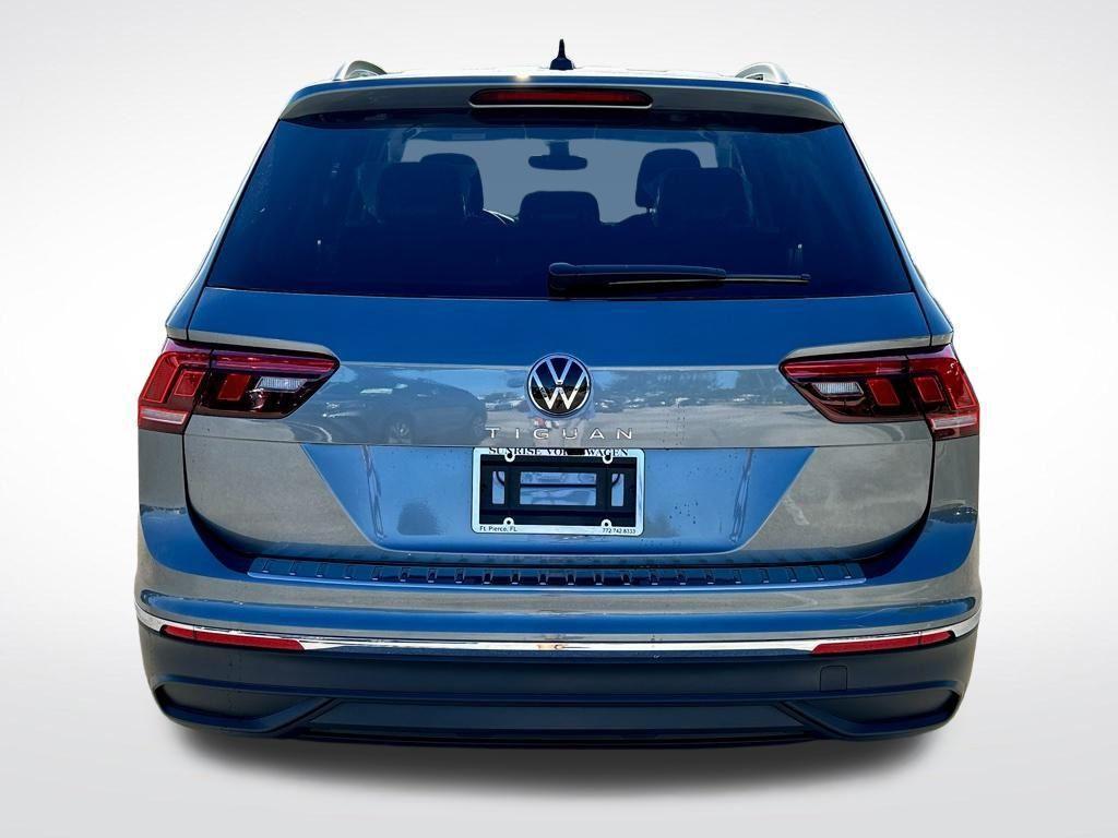 new 2024 Volkswagen Tiguan car, priced at $25,500