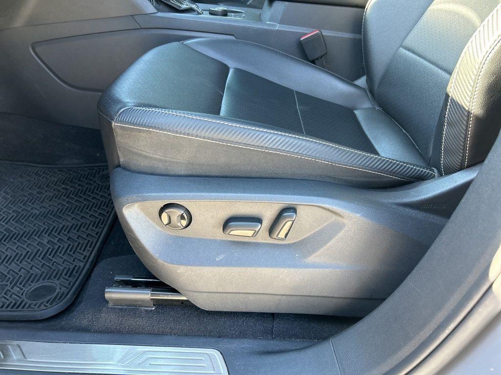 used 2021 Volkswagen Atlas Cross Sport car, priced at $20,598