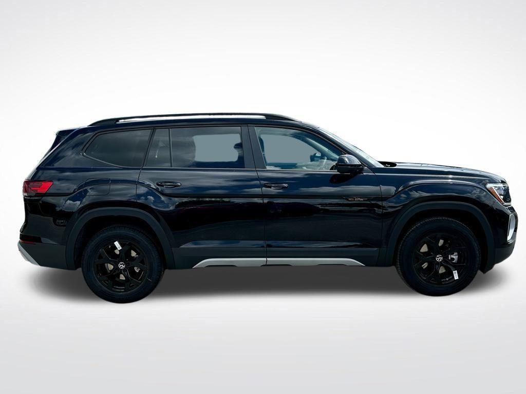 new 2026 Volkswagen Atlas car, priced at $45,545