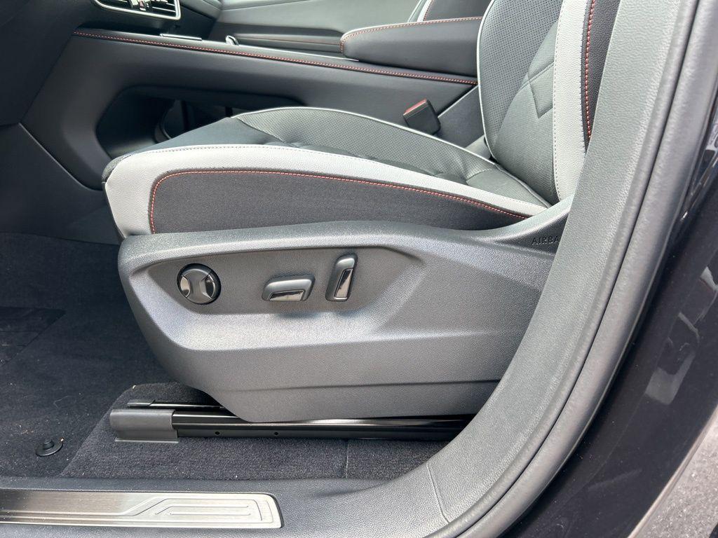 new 2026 Volkswagen Atlas car, priced at $45,545