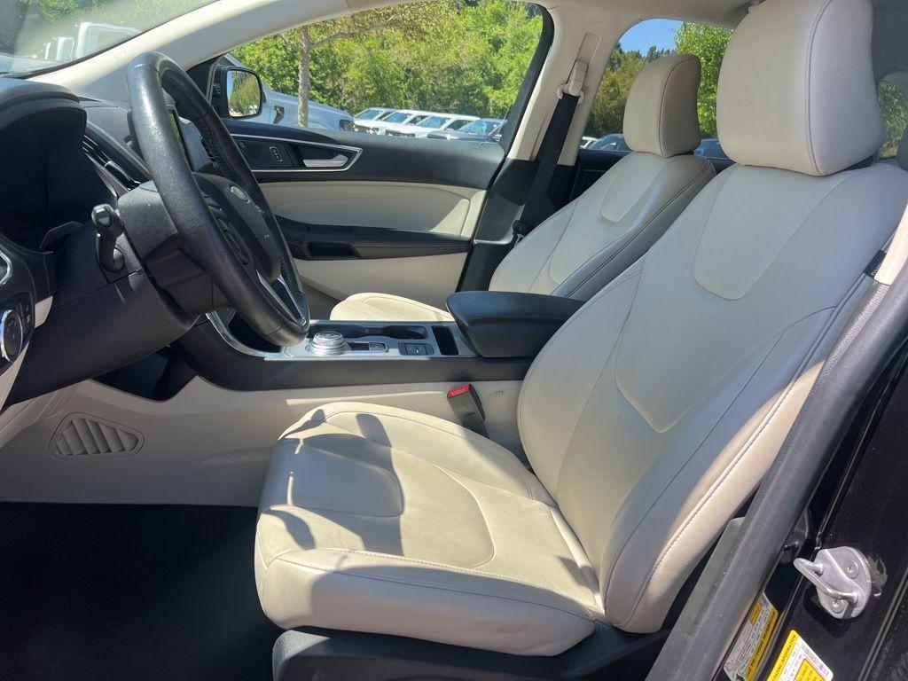 used 2022 Ford Edge car, priced at $22,221