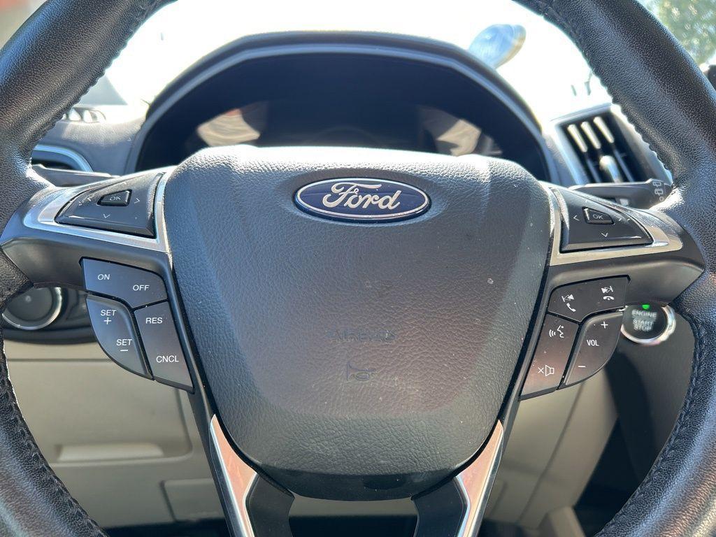 used 2022 Ford Edge car, priced at $21,522