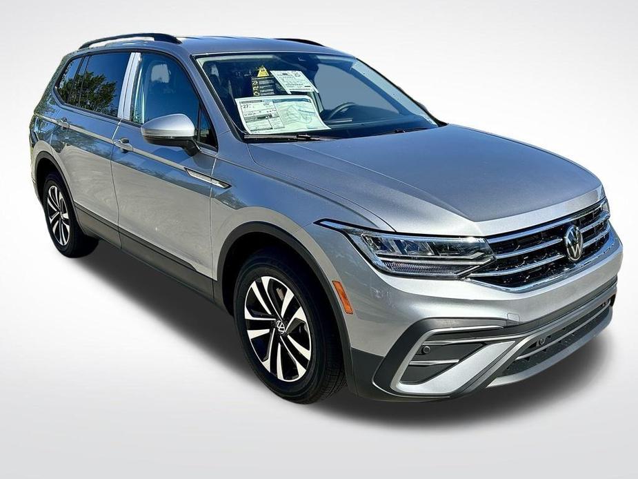 new 2024 Volkswagen Tiguan car, priced at $26,775