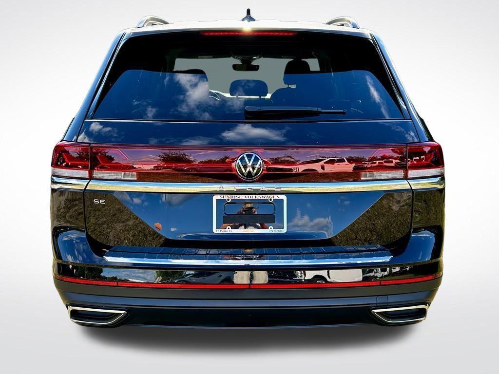 new 2026 Volkswagen Atlas car, priced at $36,646