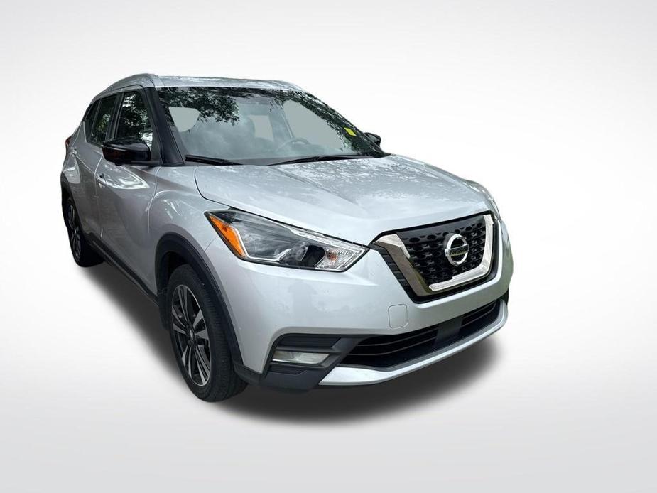 used 2020 Nissan Kicks car