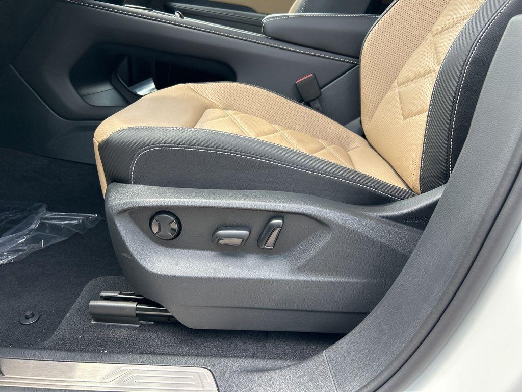 new 2025 Volkswagen Atlas Cross Sport car, priced at $38,646