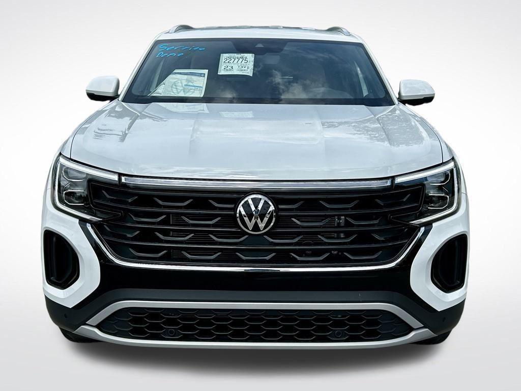 new 2025 Volkswagen Atlas Cross Sport car, priced at $38,646