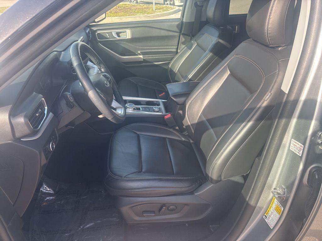 used 2023 Ford Explorer car, priced at $29,844