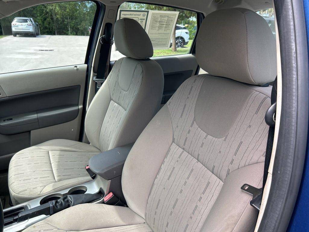 used 2009 Ford Focus car, priced at $5,680