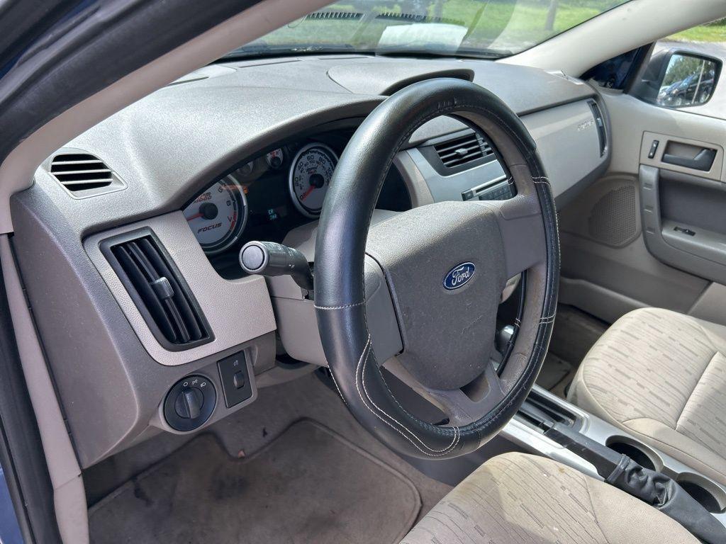 used 2009 Ford Focus car, priced at $5,680