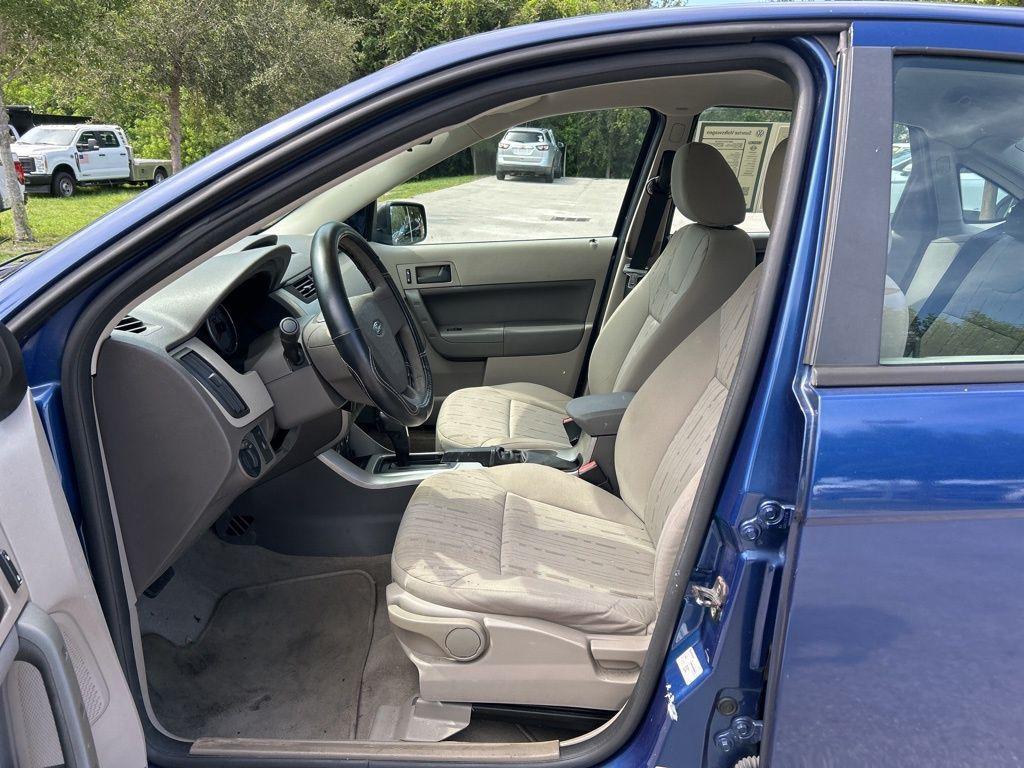 used 2009 Ford Focus car, priced at $5,680