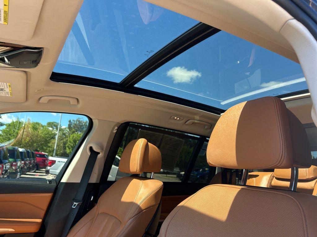 used 2022 BMW X7 car, priced at $46,298