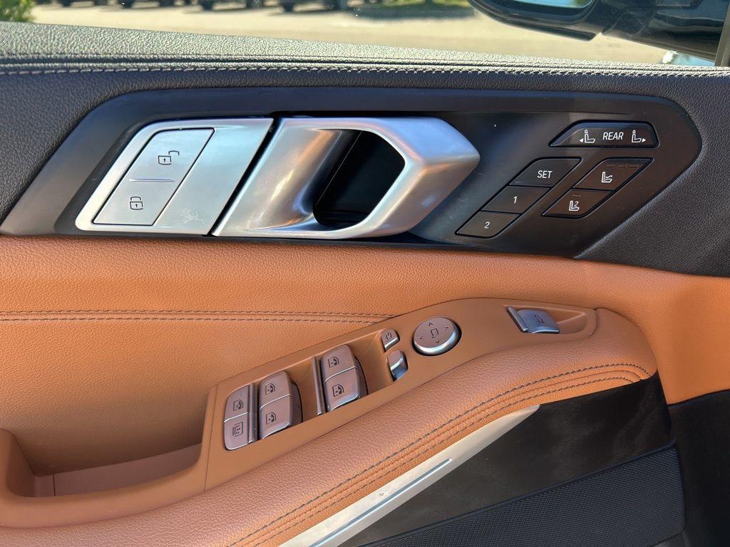 used 2022 BMW X7 car, priced at $46,298