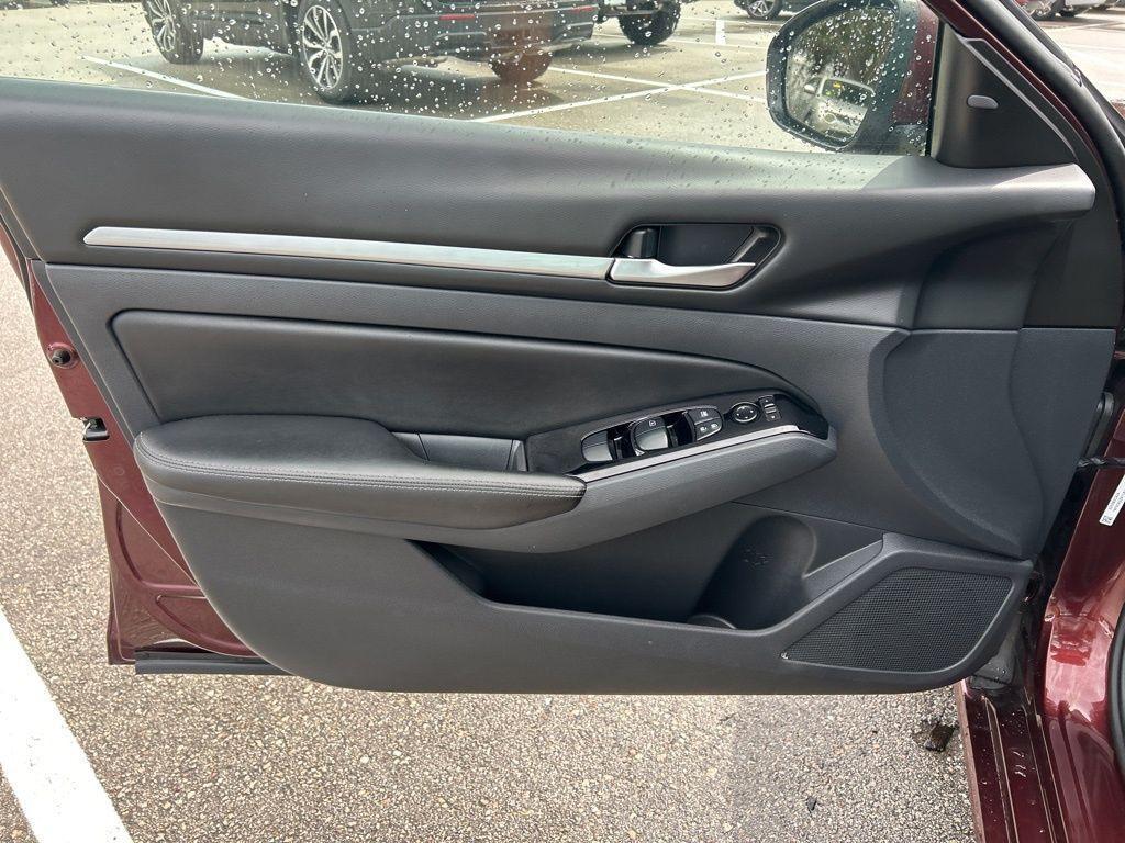 used 2023 Nissan Altima car, priced at $16,850