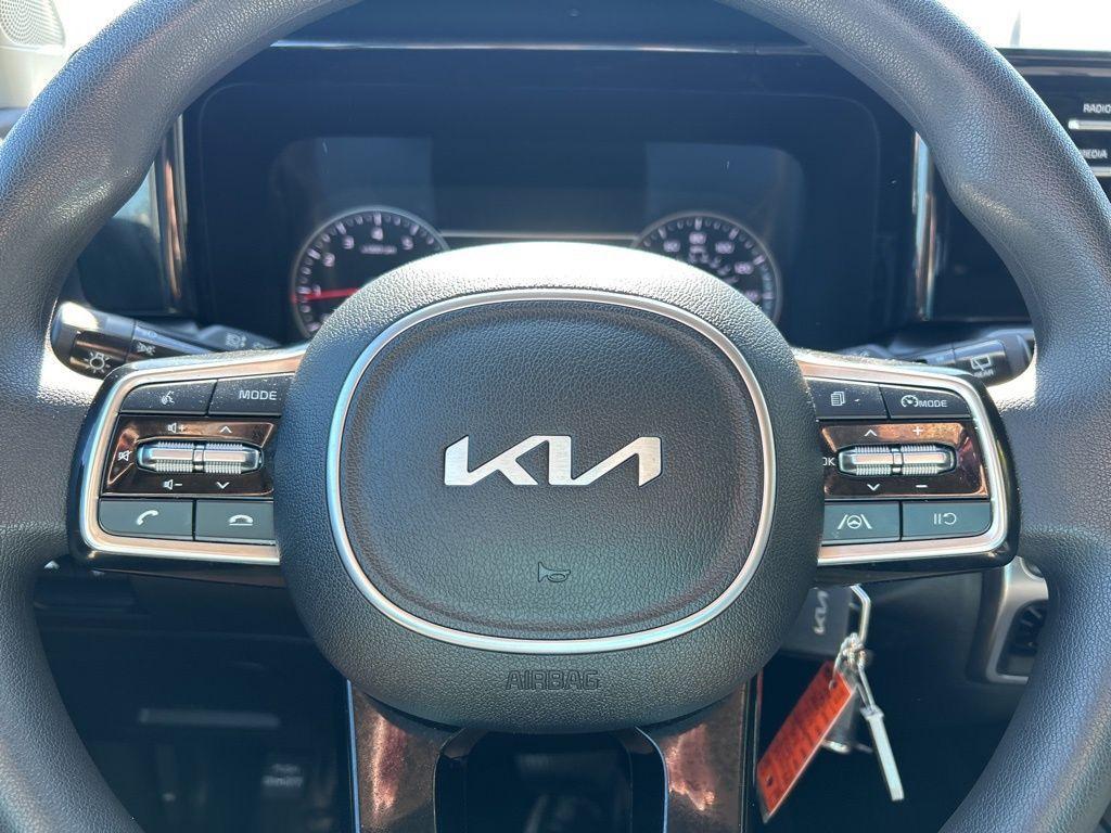 used 2023 Kia Sorento car, priced at $19,995
