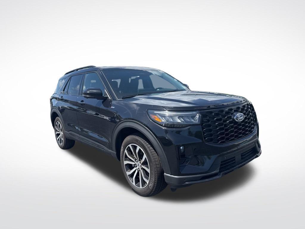used 2025 Ford Explorer car, priced at $45,304