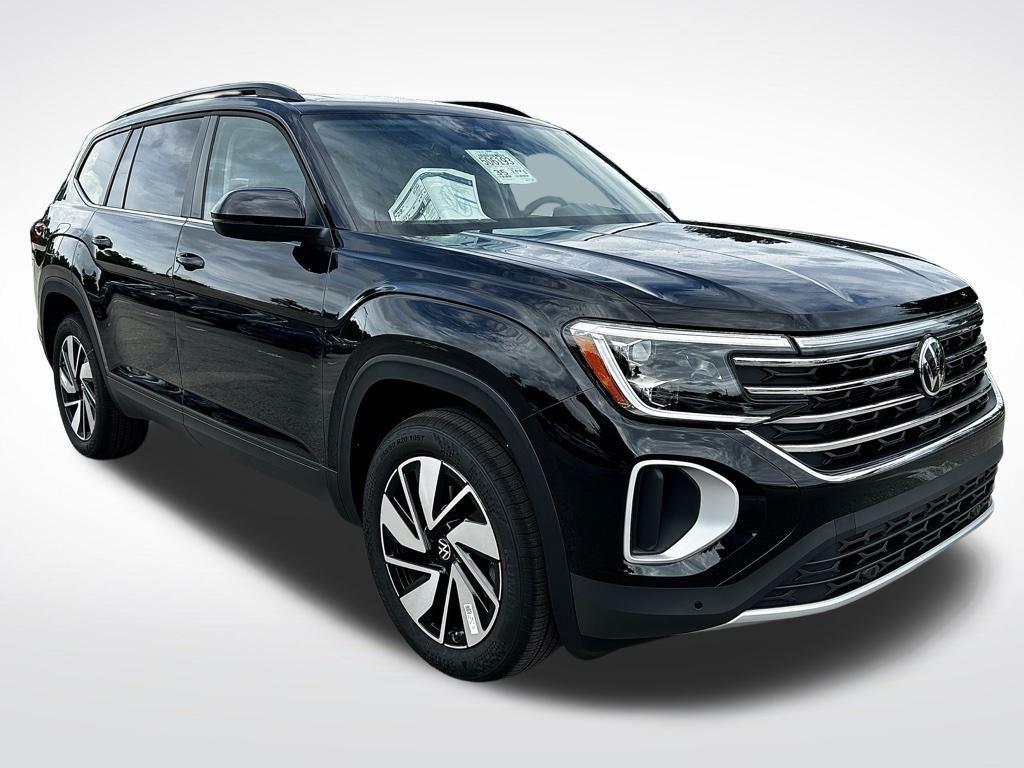 new 2026 Volkswagen Atlas car, priced at $42,700