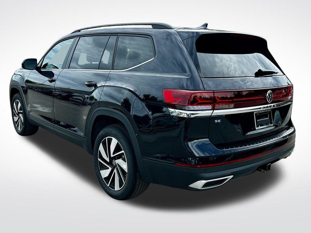 new 2026 Volkswagen Atlas car, priced at $42,700