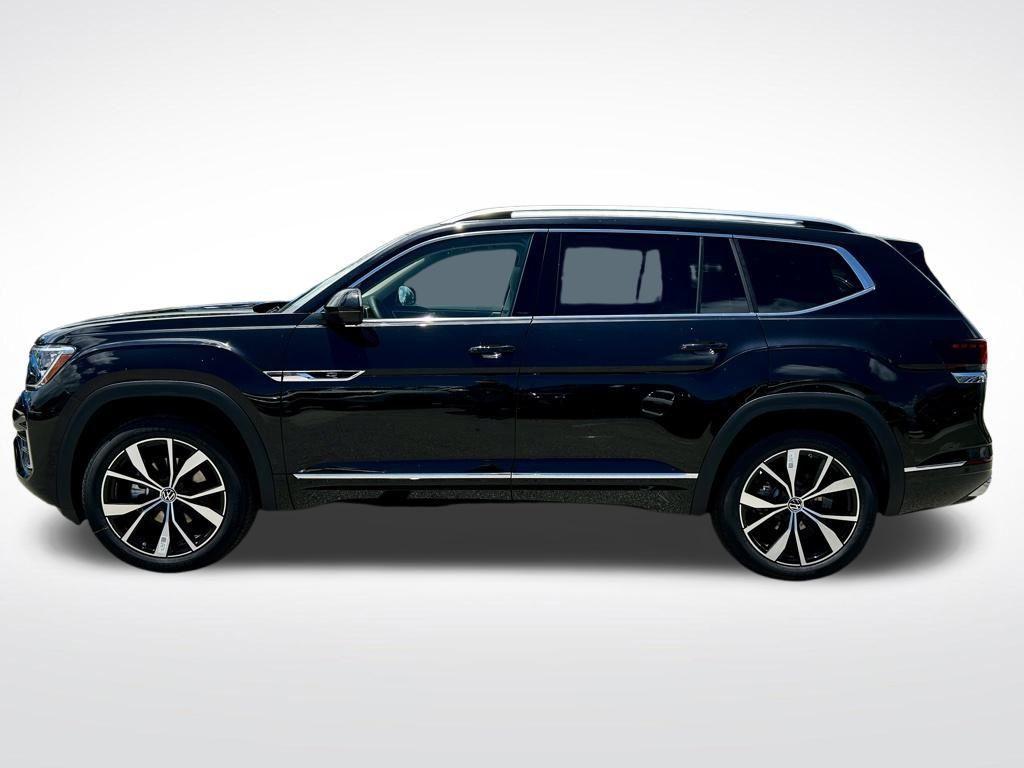 new 2025 Volkswagen Atlas car, priced at $49,450