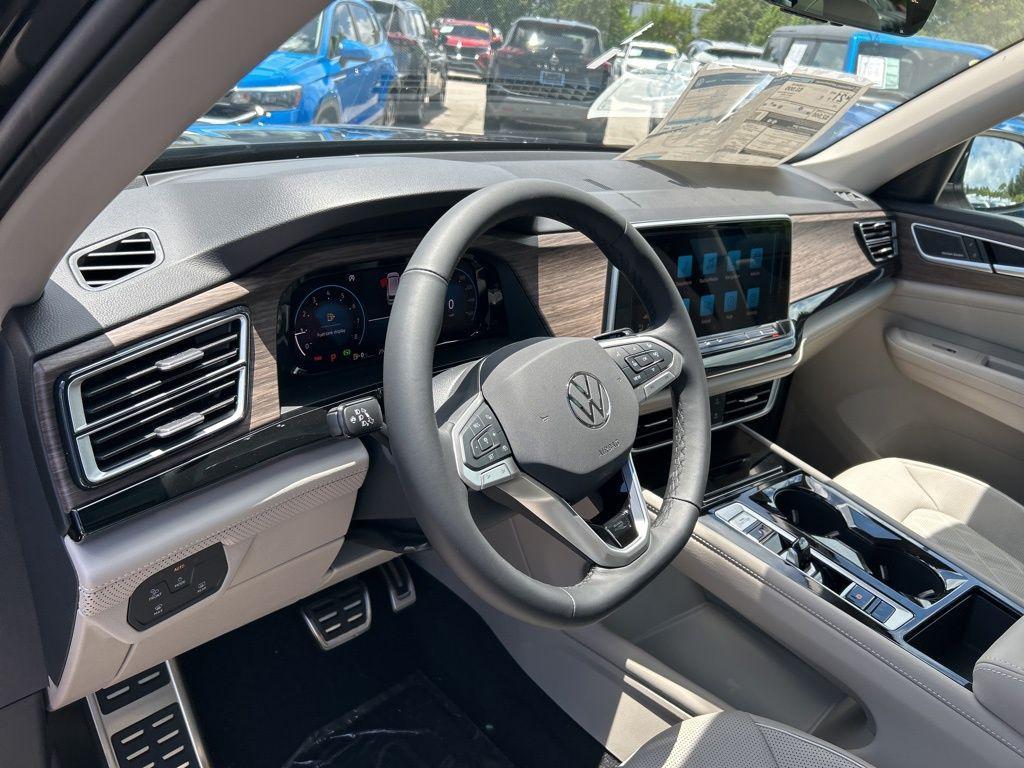 new 2025 Volkswagen Atlas car, priced at $49,450