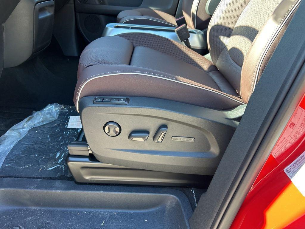 new 2025 Volkswagen ID. Buzz car, priced at $61,963