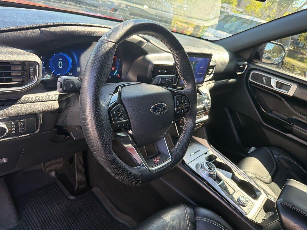 used 2021 Ford Explorer car, priced at $29,998