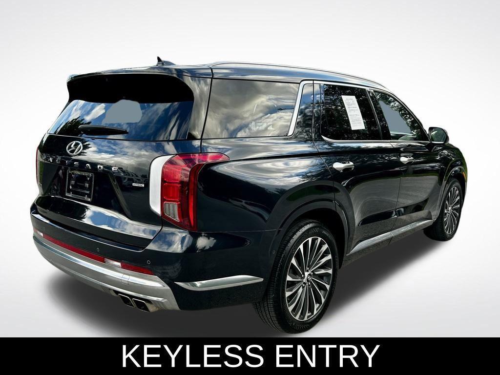 used 2024 Hyundai Palisade car, priced at $37,660