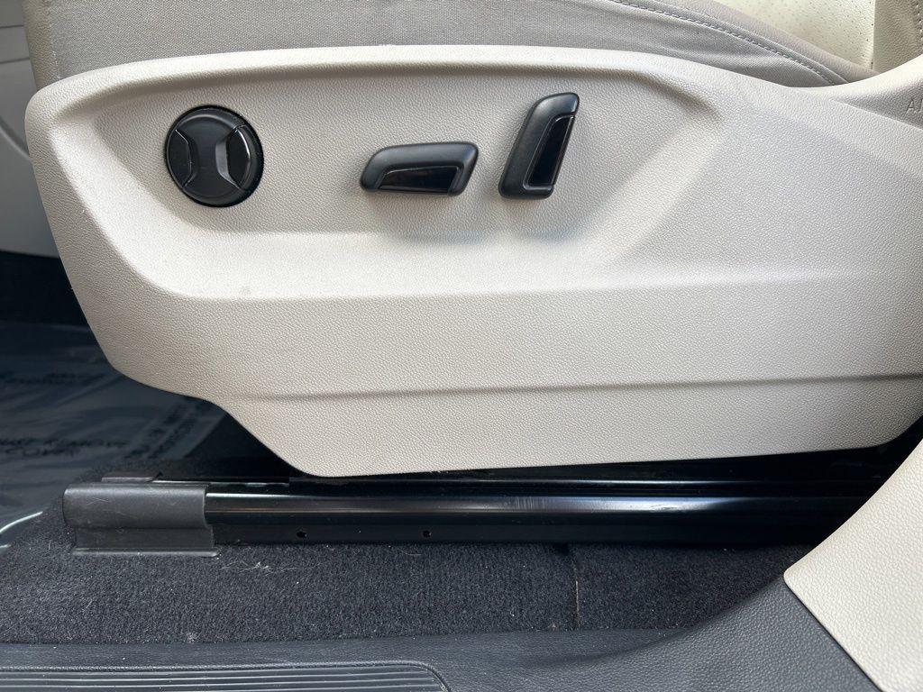 used 2019 Volkswagen Atlas car, priced at $14,921