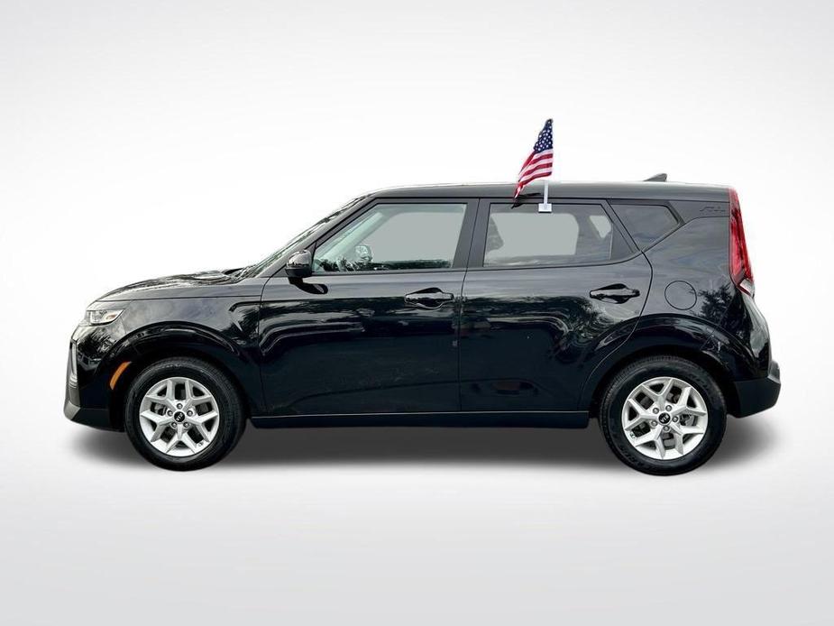 used 2021 Kia Soul car, priced at $13,821