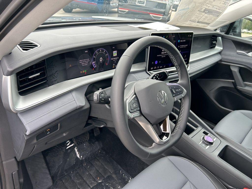 new 2025 Volkswagen Tiguan car, priced at $38,531