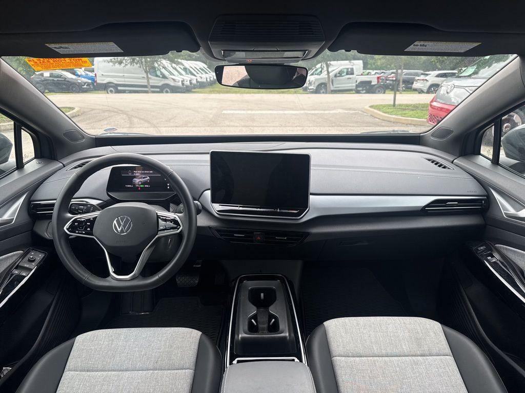 used 2025 Volkswagen ID.4 car, priced at $32,981