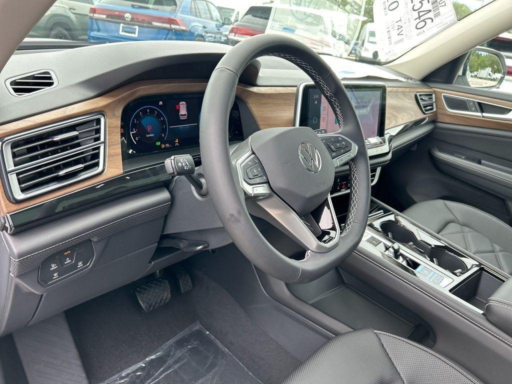 new 2025 Volkswagen Atlas car, priced at $41,288