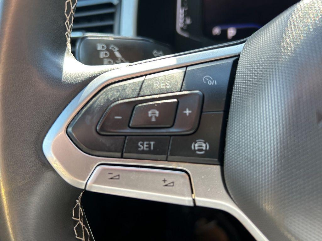 used 2022 Volkswagen Atlas Cross Sport car, priced at $25,995